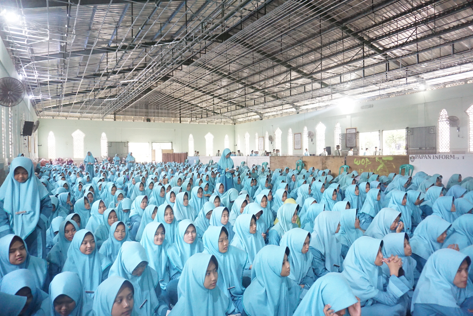 Meneguhkan Semangat Pendidikan Melalui Tasyakur dan Evaluasi PSAT 2024/2025