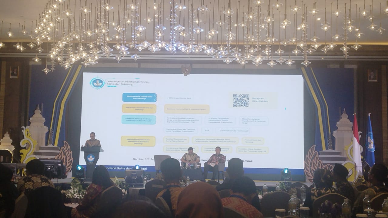 Transformasi PTS Menuju Research University: Kampus Harus Jadi Penggerak Riset dan Inovasi Bangsa